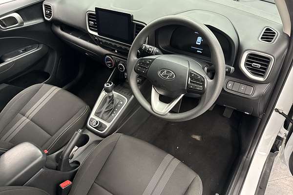 2023 Hyundai Venue Active QX.V5