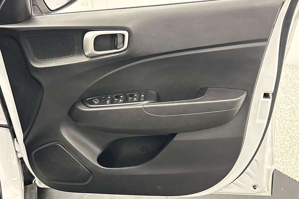 2023 Hyundai Venue Active QX.V5