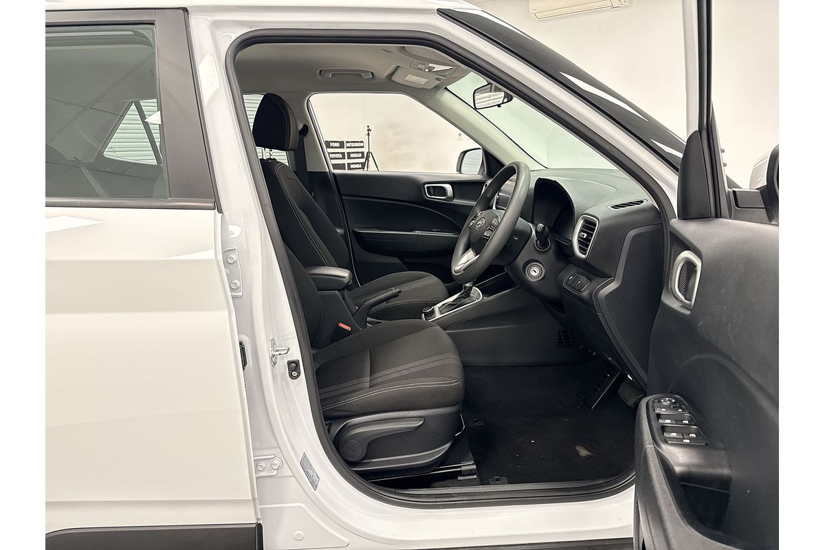 2023 Hyundai Venue Active QX.V5