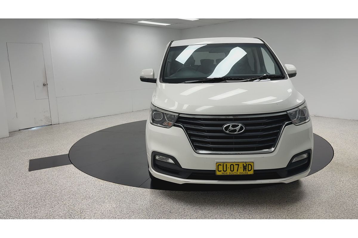 2019 Hyundai iMax Active TQ4