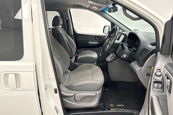 2019 Hyundai iMax Active TQ4