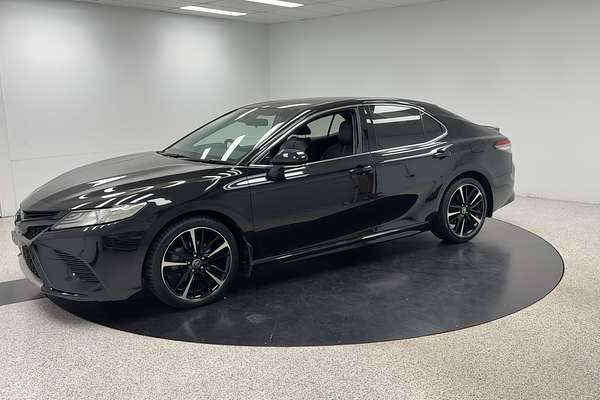 2019 Toyota Camry SX GSV70R