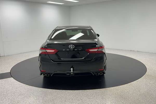 2019 Toyota Camry SX GSV70R