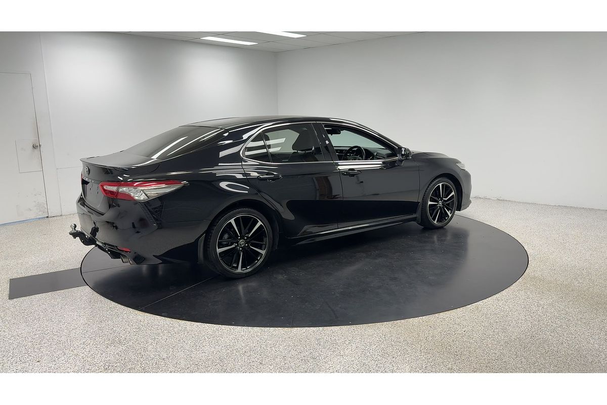 2019 Toyota Camry SX GSV70R