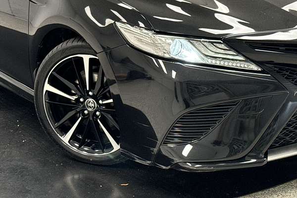 2019 Toyota Camry SX GSV70R