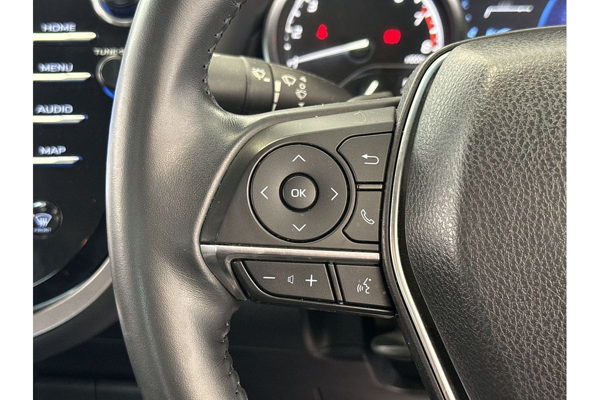 2019 Toyota Camry SX GSV70R