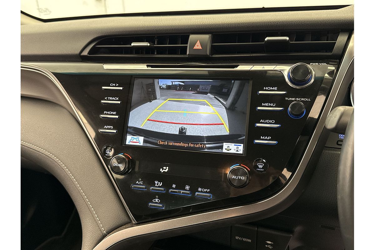 2019 Toyota Camry SX GSV70R