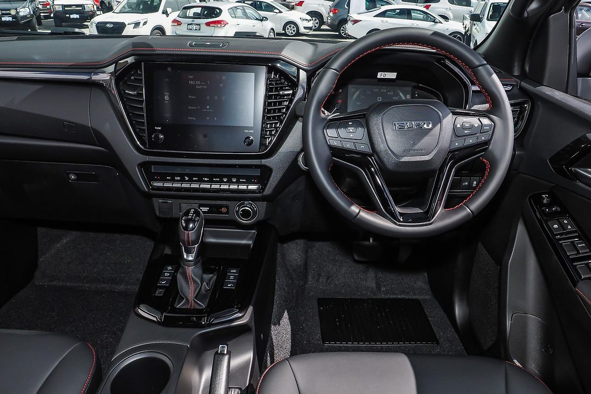 2025 Isuzu D-MAX