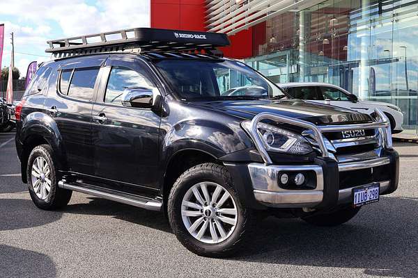 2018 Isuzu MU-X LS-T