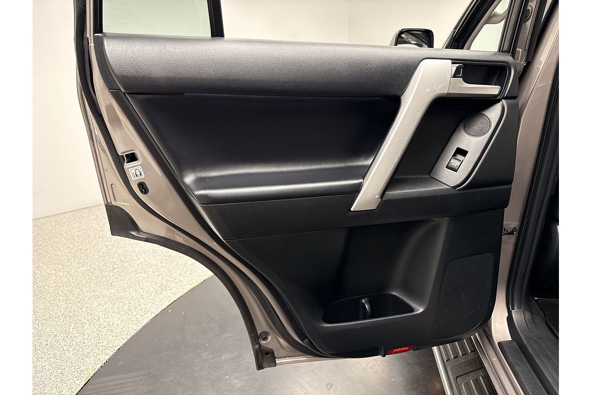 2021 Toyota Landcruiser Prado Kakadu GDJ150R