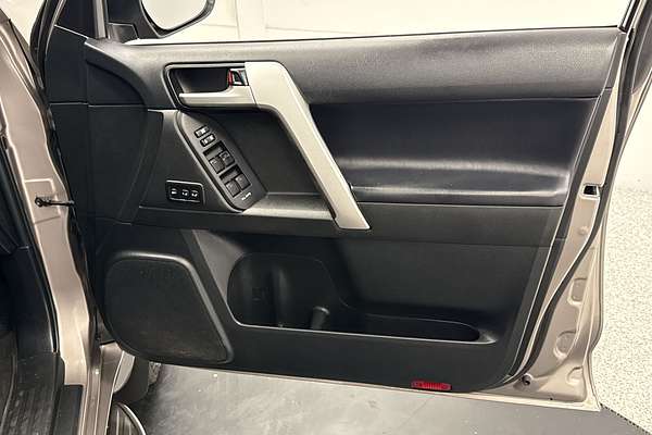 2021 Toyota Landcruiser Prado Kakadu GDJ150R