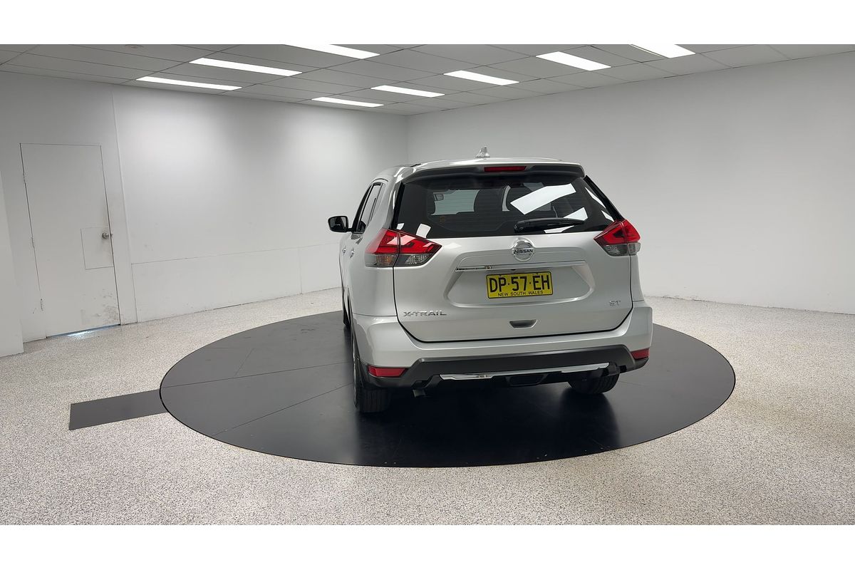 2017 Nissan X-TRAIL ST T32