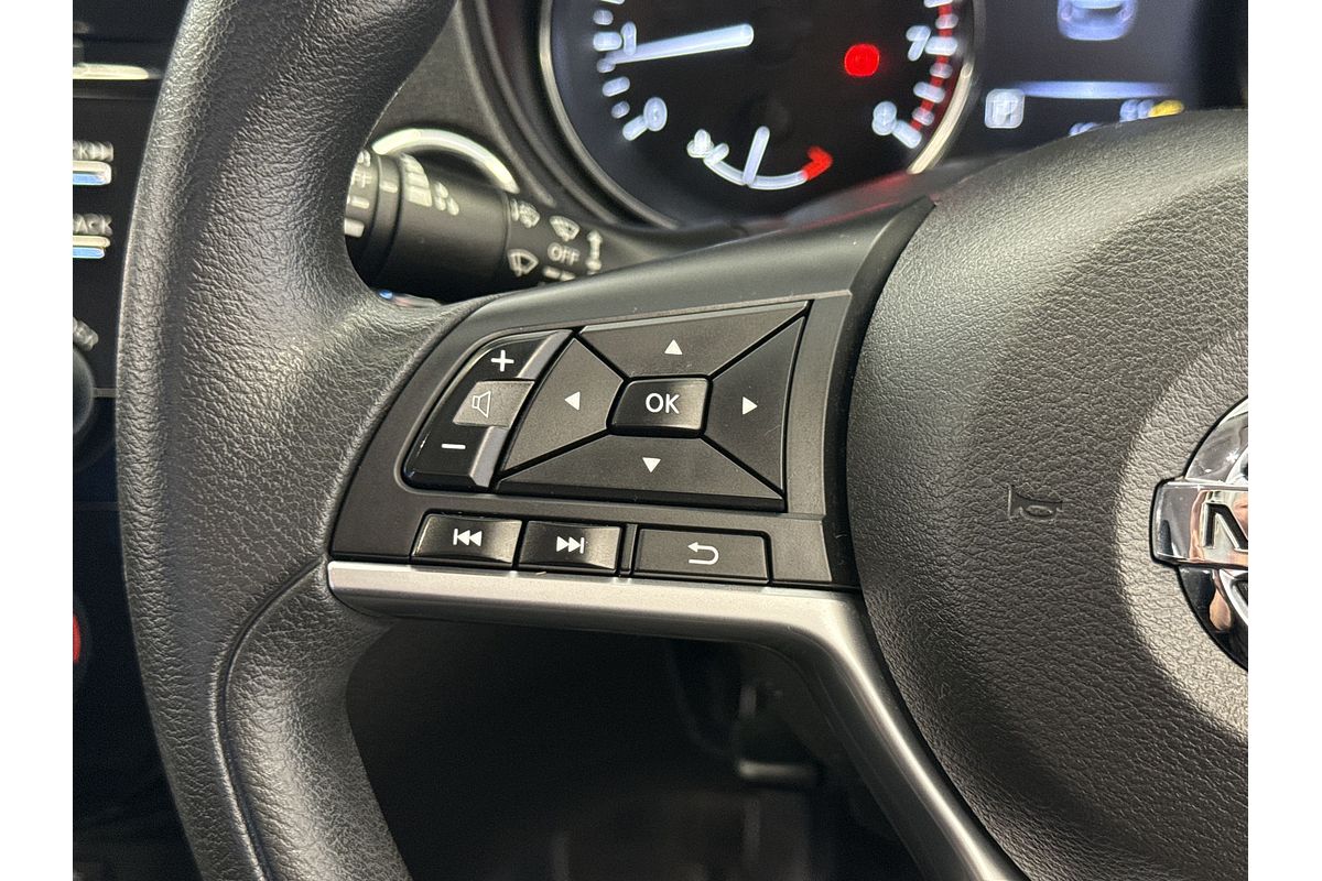 2017 Nissan X-TRAIL ST T32