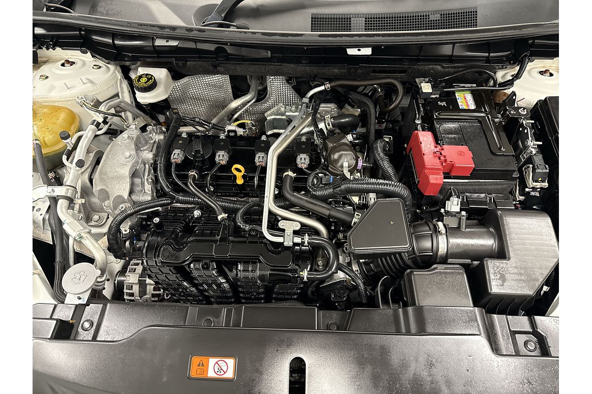 2022 Mitsubishi Outlander ES ZM