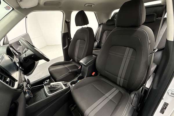 2023 Hyundai Venue Active QX.V5