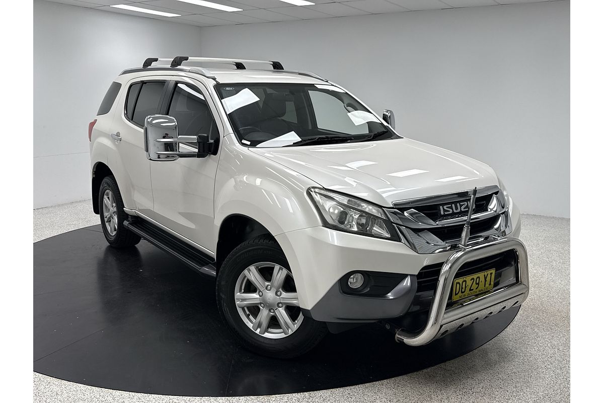 2015 Isuzu MU-X LS-T