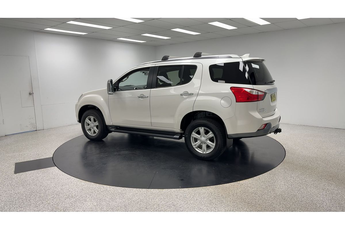 2015 Isuzu MU-X LS-T