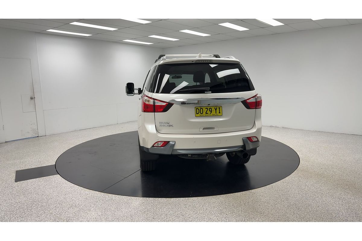 2015 Isuzu MU-X LS-T