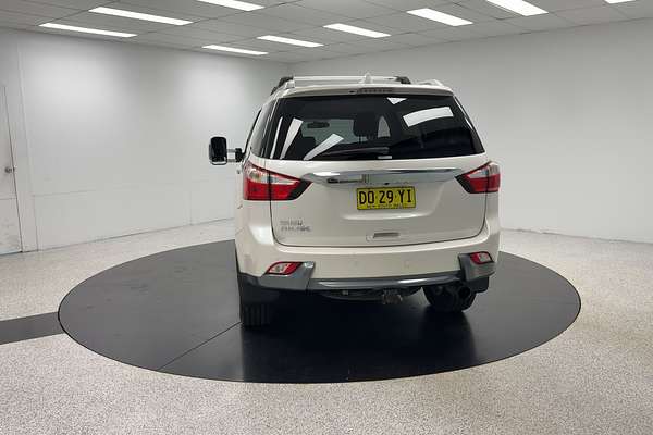 2015 Isuzu MU-X LS-T