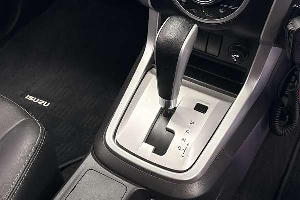 2015 Isuzu MU-X LS-T