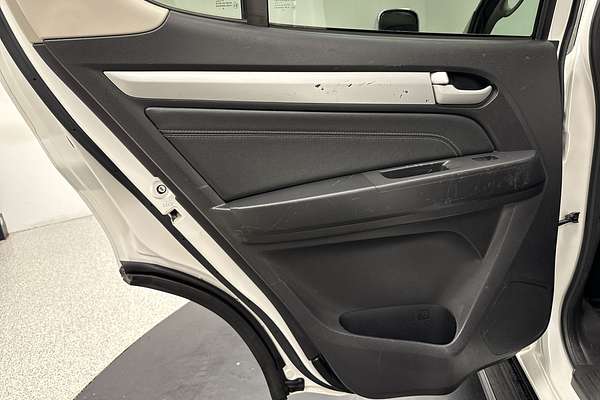 2015 Isuzu MU-X LS-T