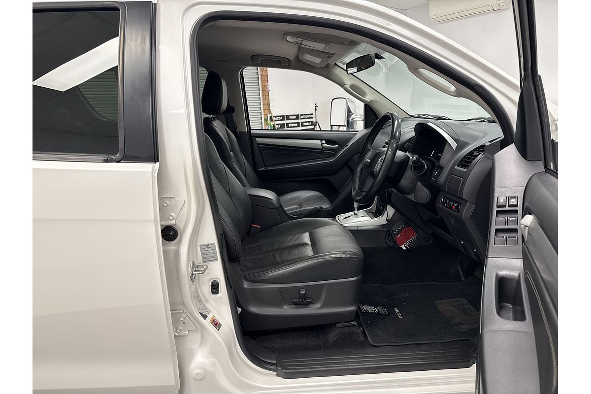 2015 Isuzu MU-X LS-T