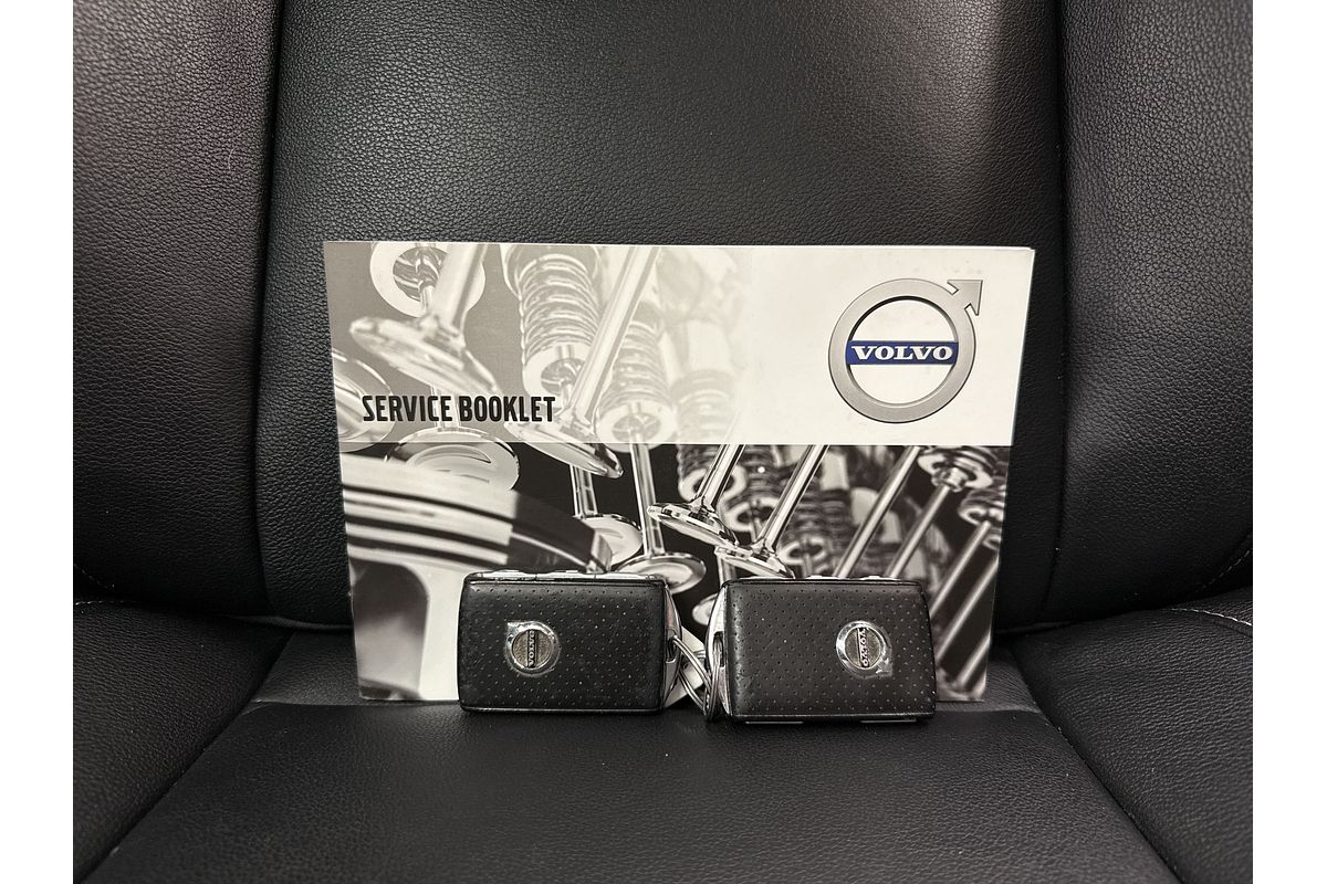 2019 Volvo XC40 T5 R-Design