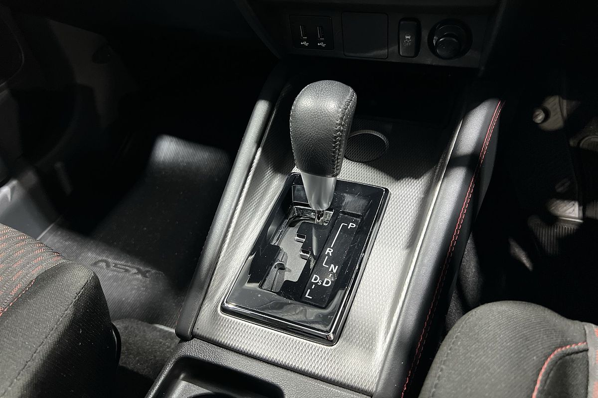 2019 Mitsubishi ASX ES XC