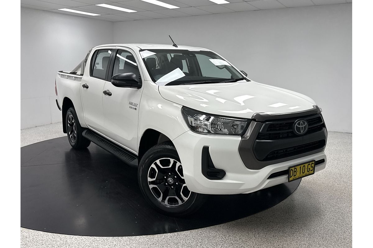 2021 Toyota Hilux SR GUN126R 4X4