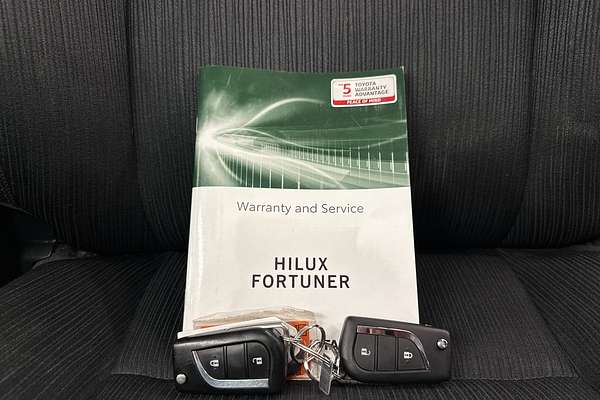 2021 Toyota Hilux SR GUN126R 4X4