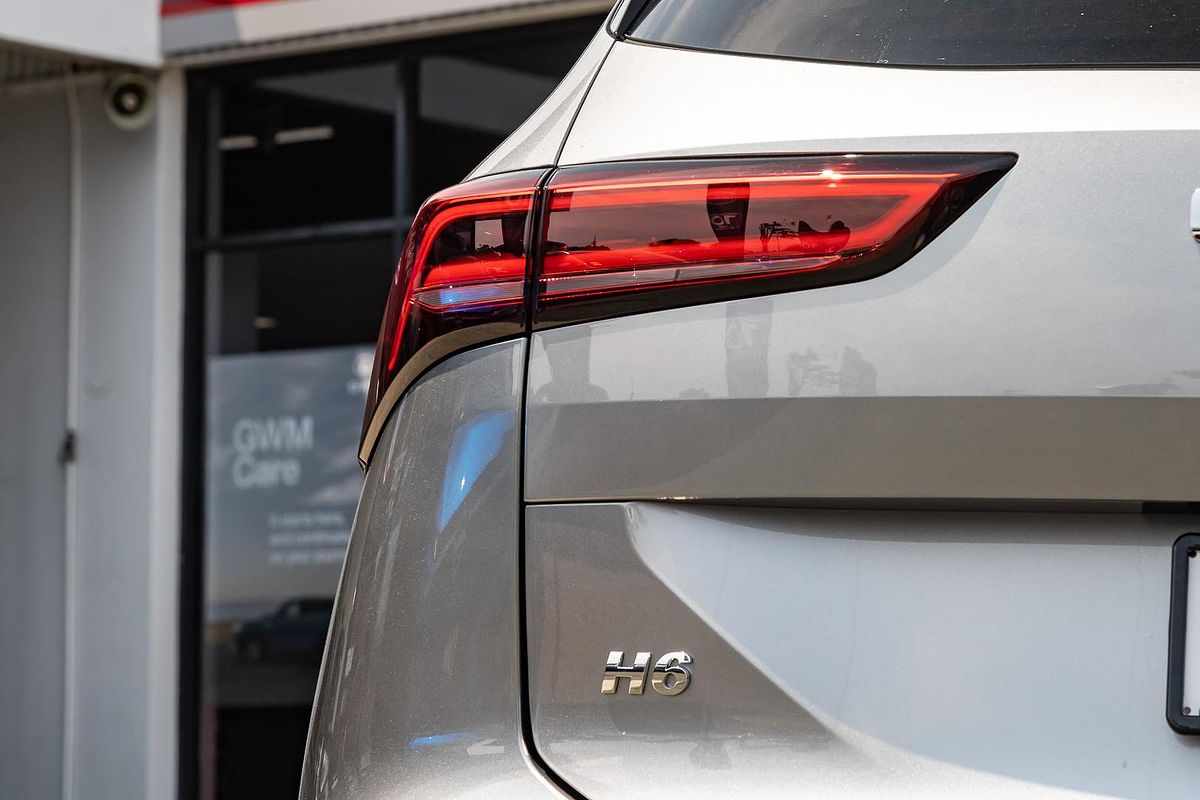 2025 GWM Haval H6 Ultra Hybrid B01