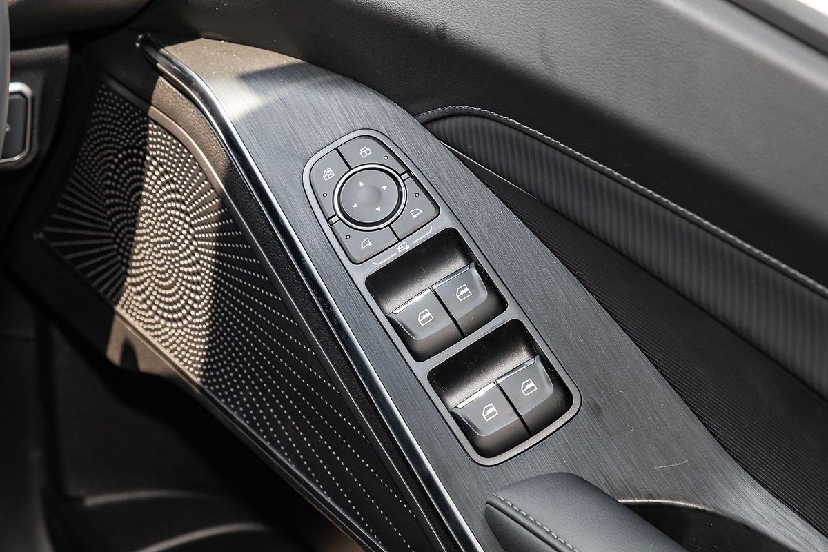 2025 GWM Haval H6 Ultra Hybrid B01