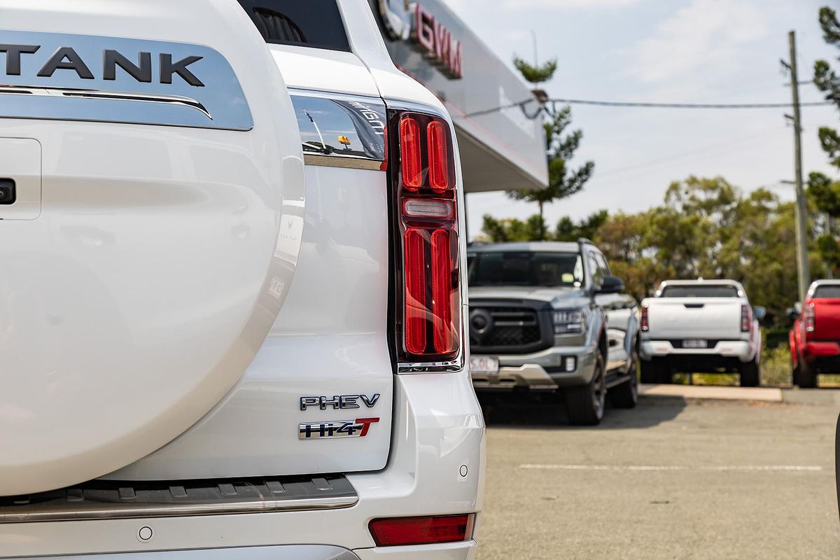 2025 GWM Tank 500 Ultra Hi4-T PHEV P03