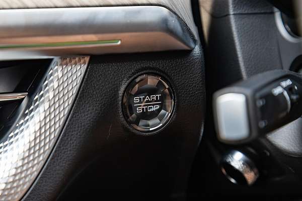 2025 GWM Tank 500 Ultra Hi4-T PHEV P03