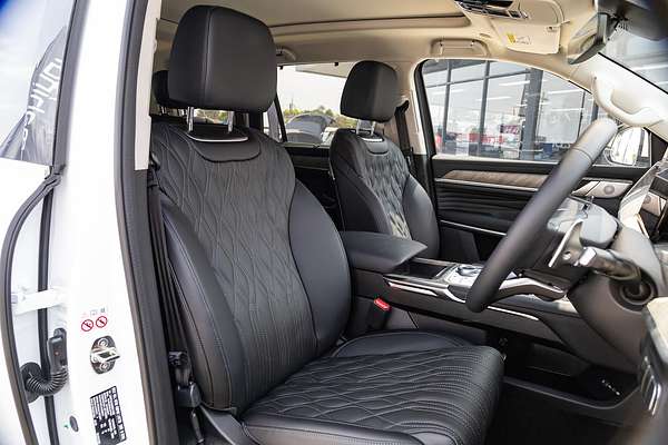 2025 GWM Tank 500 Ultra Hi4-T PHEV P03