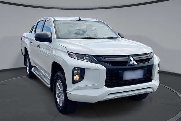 2021 Mitsubishi Triton GLX MR 4X4