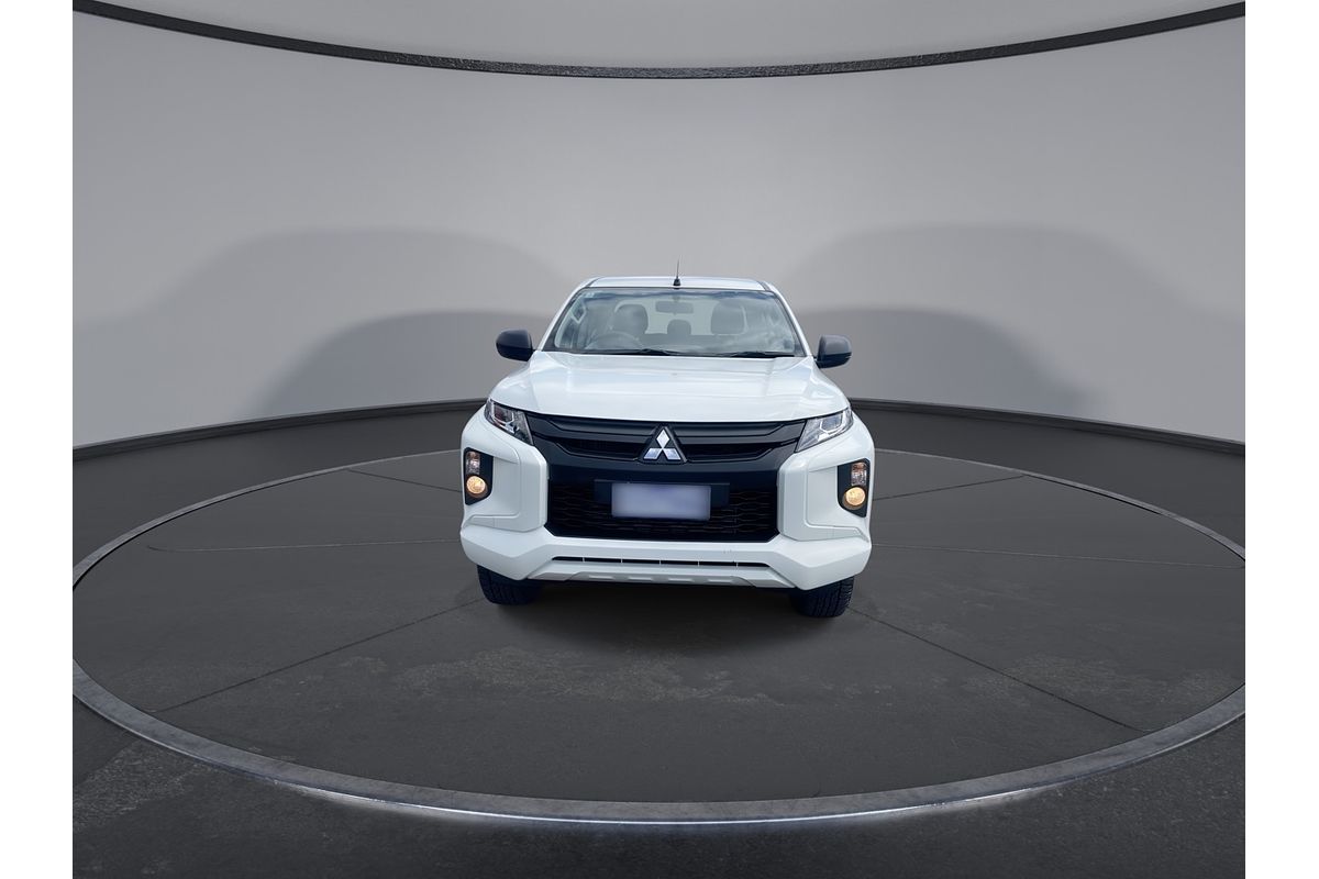 2021 Mitsubishi Triton GLX MR 4X4
