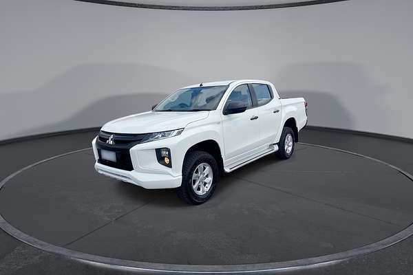 2021 Mitsubishi Triton GLX MR 4X4