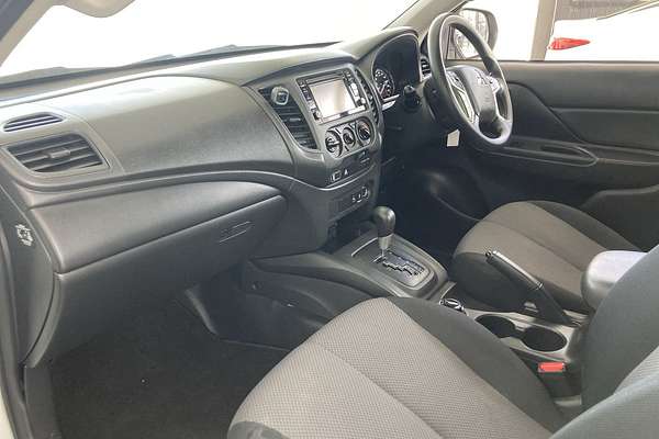 2021 Mitsubishi Triton GLX MR 4X4