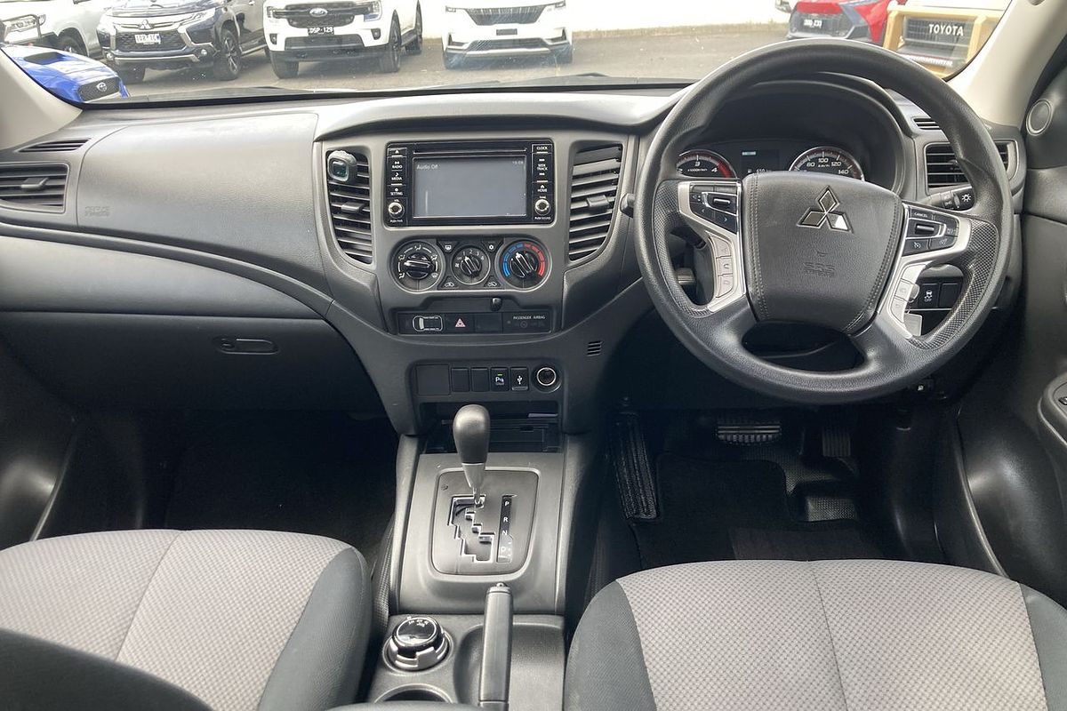 2021 Mitsubishi Triton GLX MR 4X4