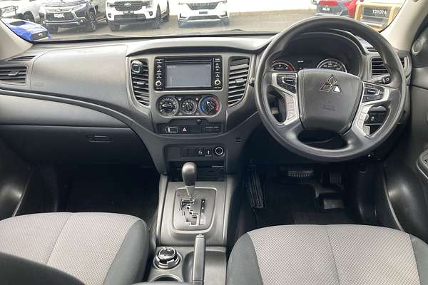 2021 Mitsubishi Triton GLX MR 4X4