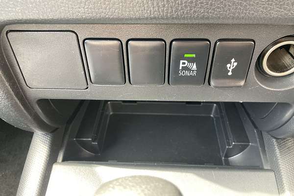 2021 Mitsubishi Triton GLX MR 4X4