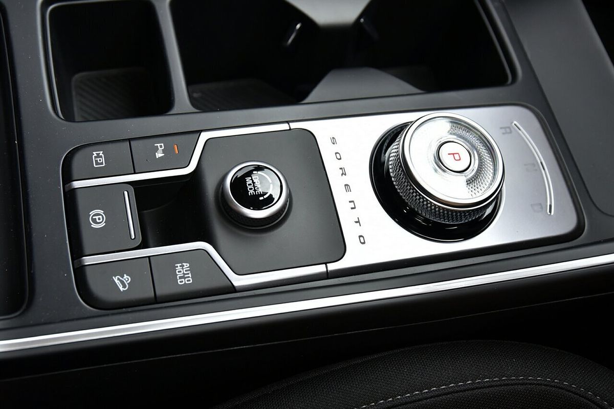 2025 Kia Sorento Sport MQ4 PE