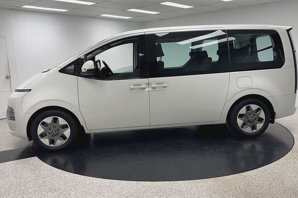2022 Hyundai STARIA US4.V2