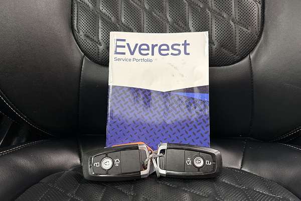 2023 Ford Everest Platinum 3.0L