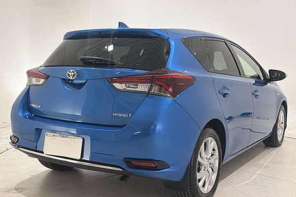 2017 Toyota Corolla Hybrid ZWE186R