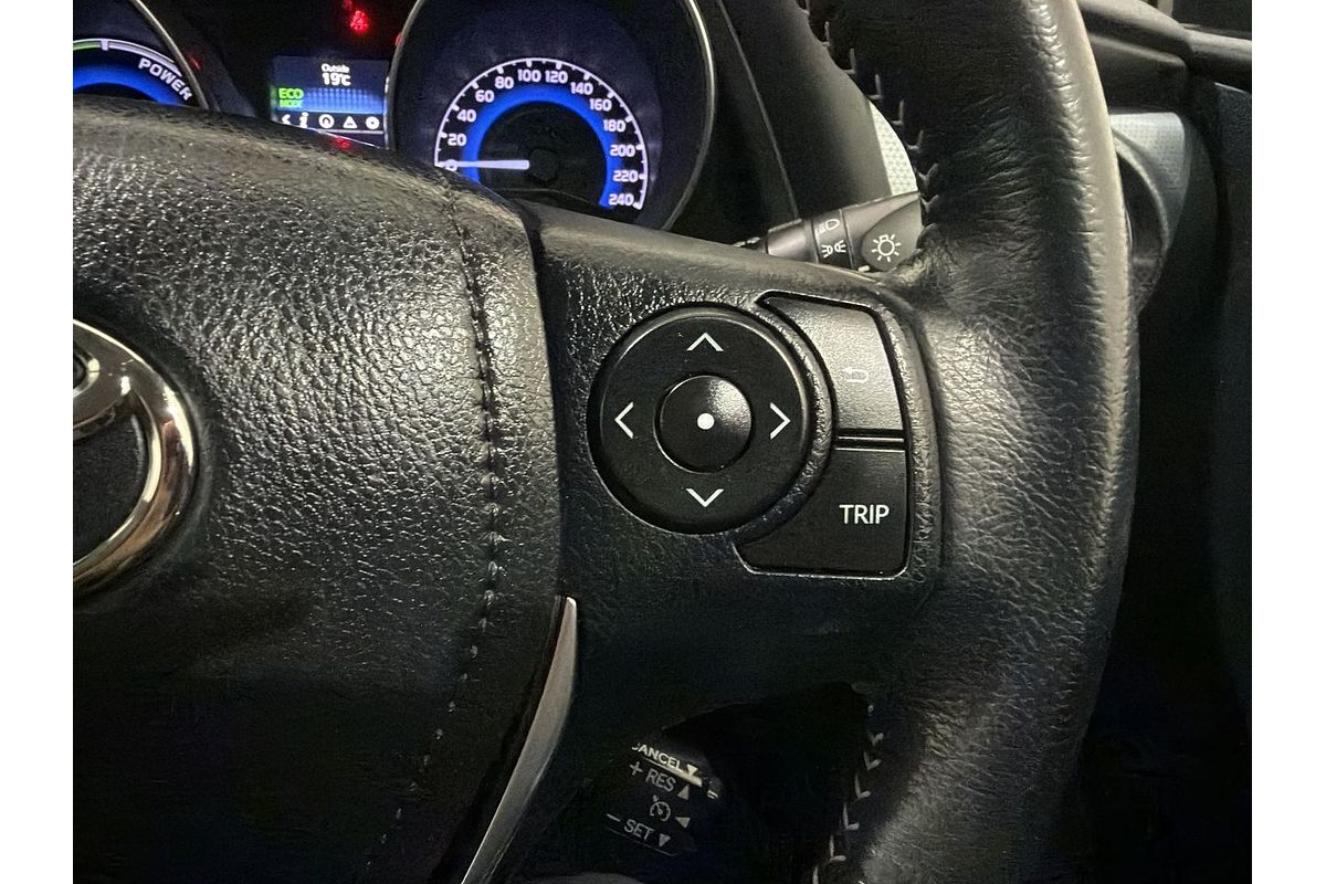 2017 Toyota Corolla Hybrid ZWE186R