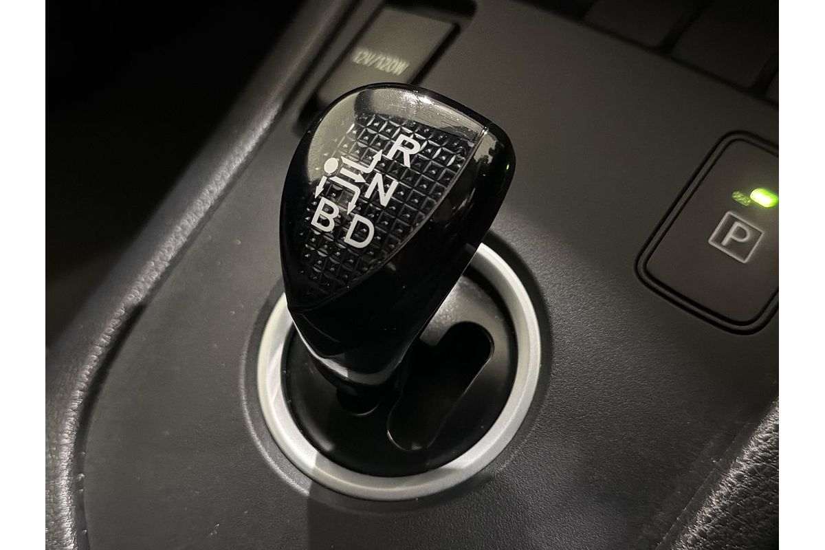 2017 Toyota Corolla Hybrid ZWE186R