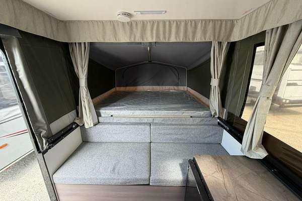 2025 Jayco Lark Ob.Cp-My25