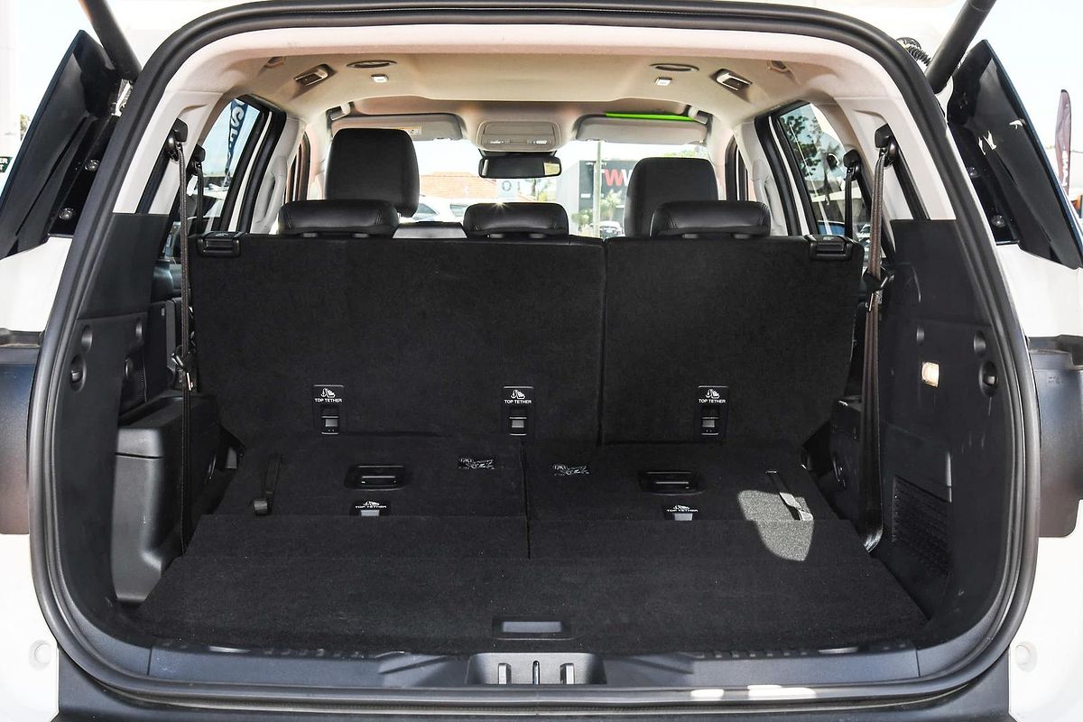 2025 Ford Everest Trend 2.0L